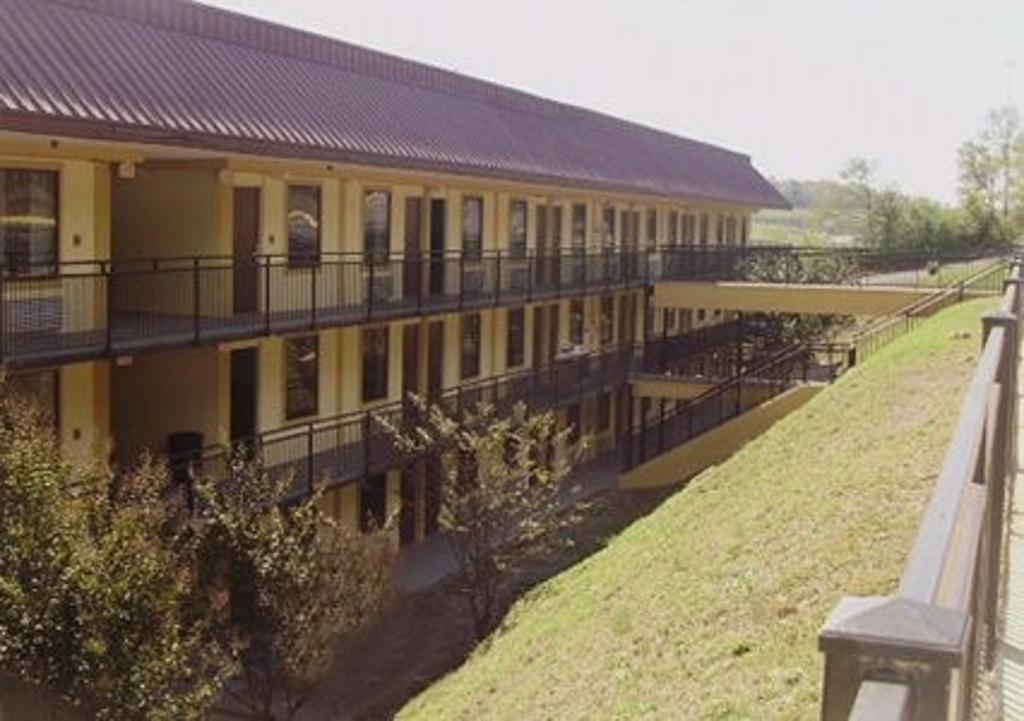 Econo Lodge Фултондейл Экстерьер фото